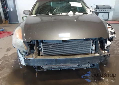 2009 Nissan Altima 2.5 S z USA, uszkodzony, nr VIN 1N4AL21E49N413515